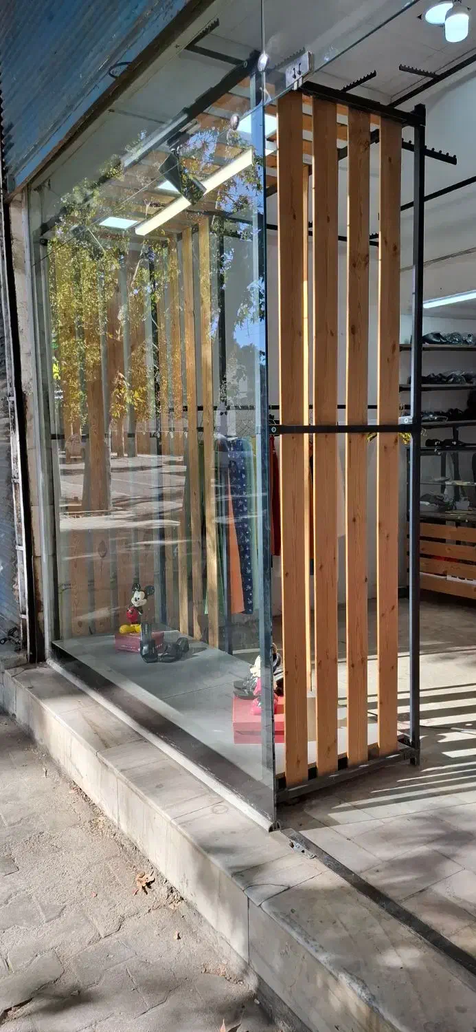 ویترین .اتاق پرو رگال لباس|بوفه، ویترین، کنسول|کنگاور, |دیوار