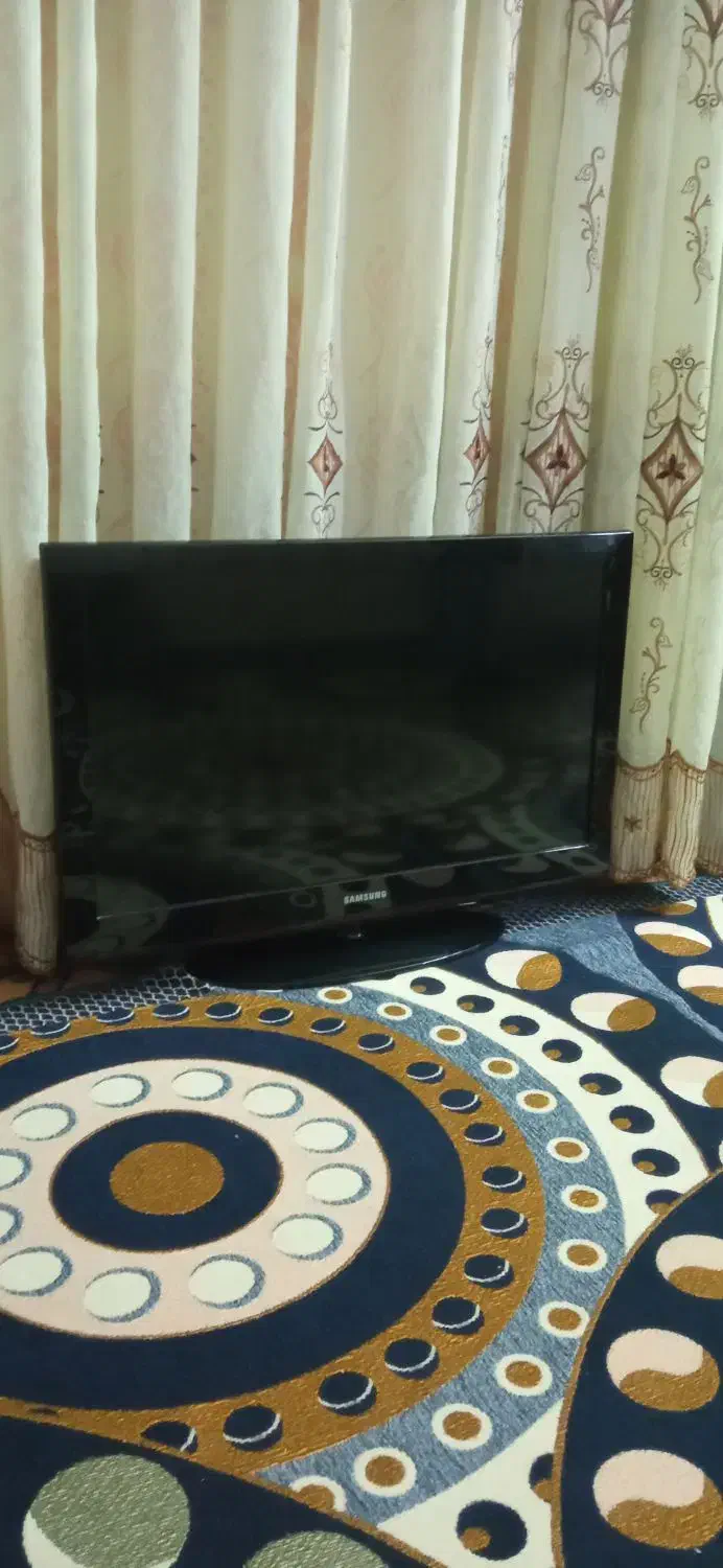 تلویزیون سامسونگ HD ۳۲ ،|تلویزیون و پروژکتور|دورود, |دیوار