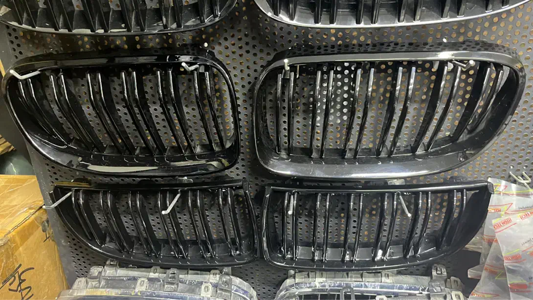 قطعات ولوازم نوو استوک بی ام و x3 e83 f25 x3 2024|قطعات یدکی و لوازم جانبی|تهران, هروی|دیوار