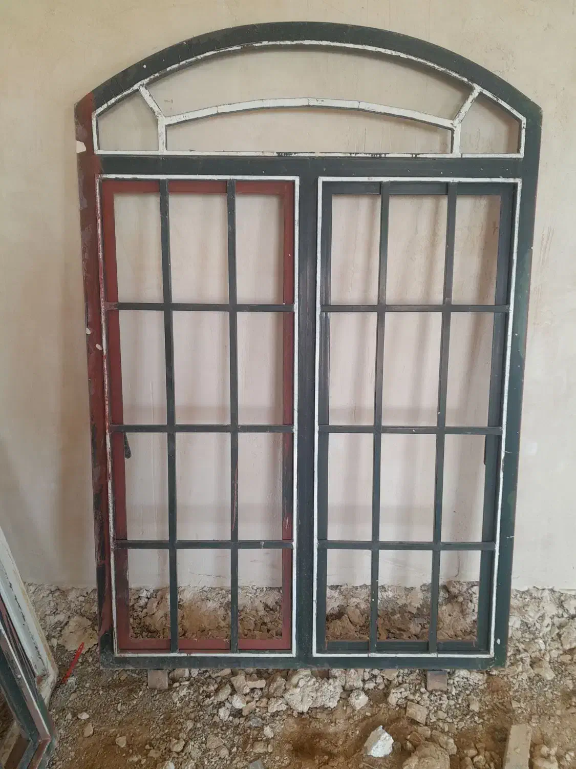 5عدد پنجره مصرفی سنگین  تمیز|عمدهفروشی|پلدشت, |دیوار