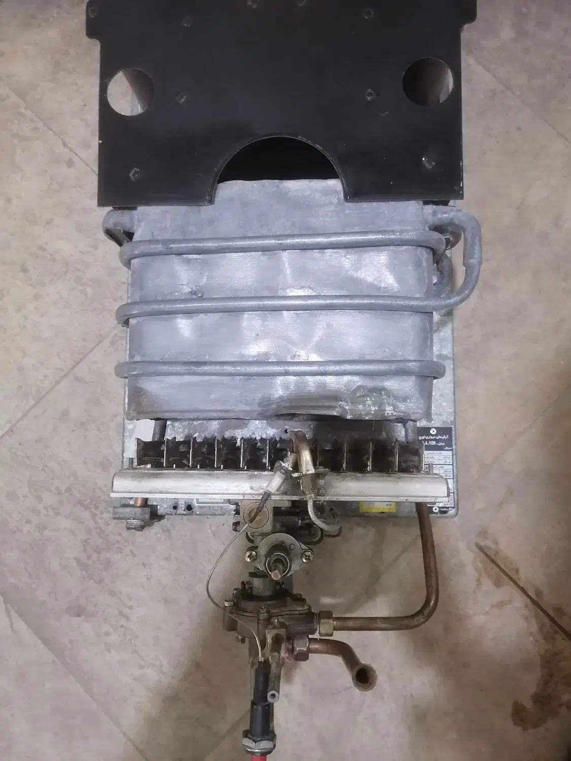 آبگرمکن دیواری لورچ|آبگرمکن، پکیج، شوفاژ|کرمانشاه, |دیوار