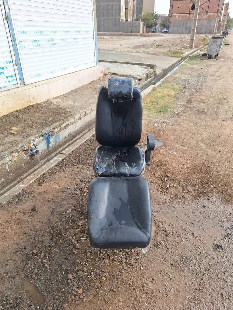 صندلی|آرایشگاه و سالن‌های زیبایی|پاکدشت, حصار امیر|دیوار