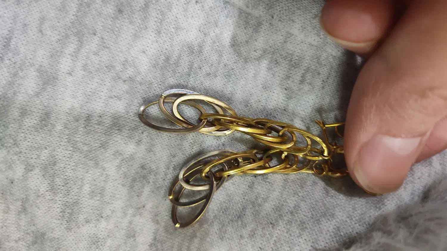 گوشواره طلا|جواهرات|نیشابور, گنبد سبز|دیوار