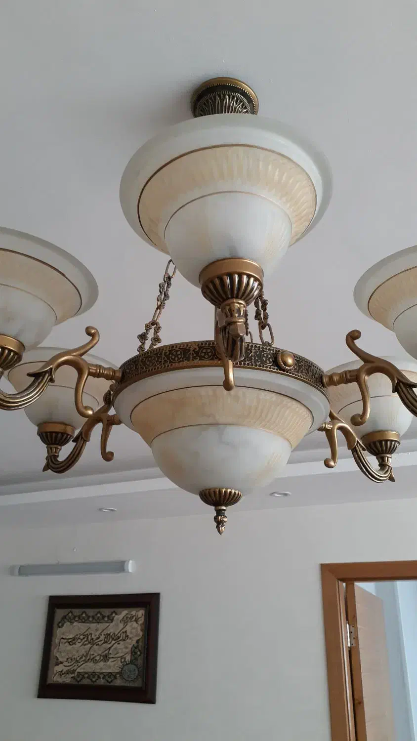 چند مدل لوستر وآباژور رومیزی همگی در حد نو|لوستر و چراغ آویز|اصفهان, شهریار|دیوار