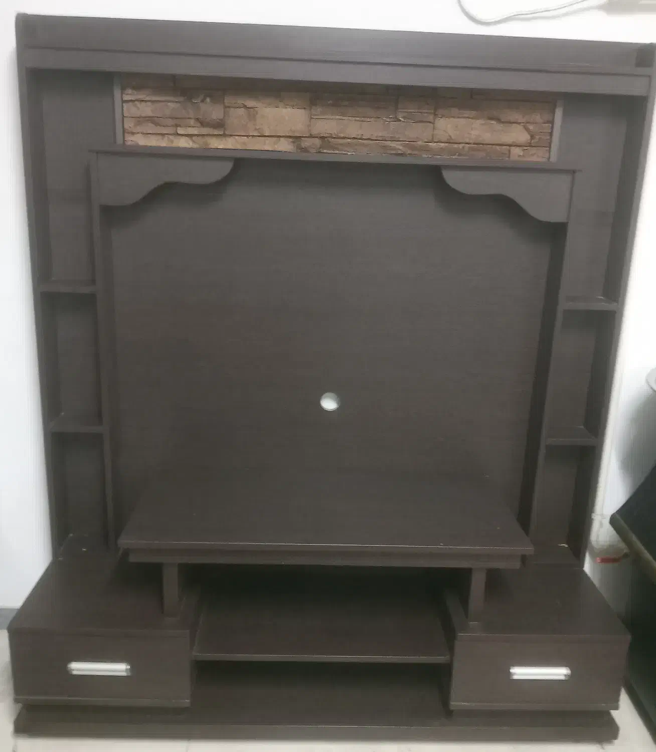 میز تی وی.|میز تلویزیون|رشت, دروازه لاکان|دیوار