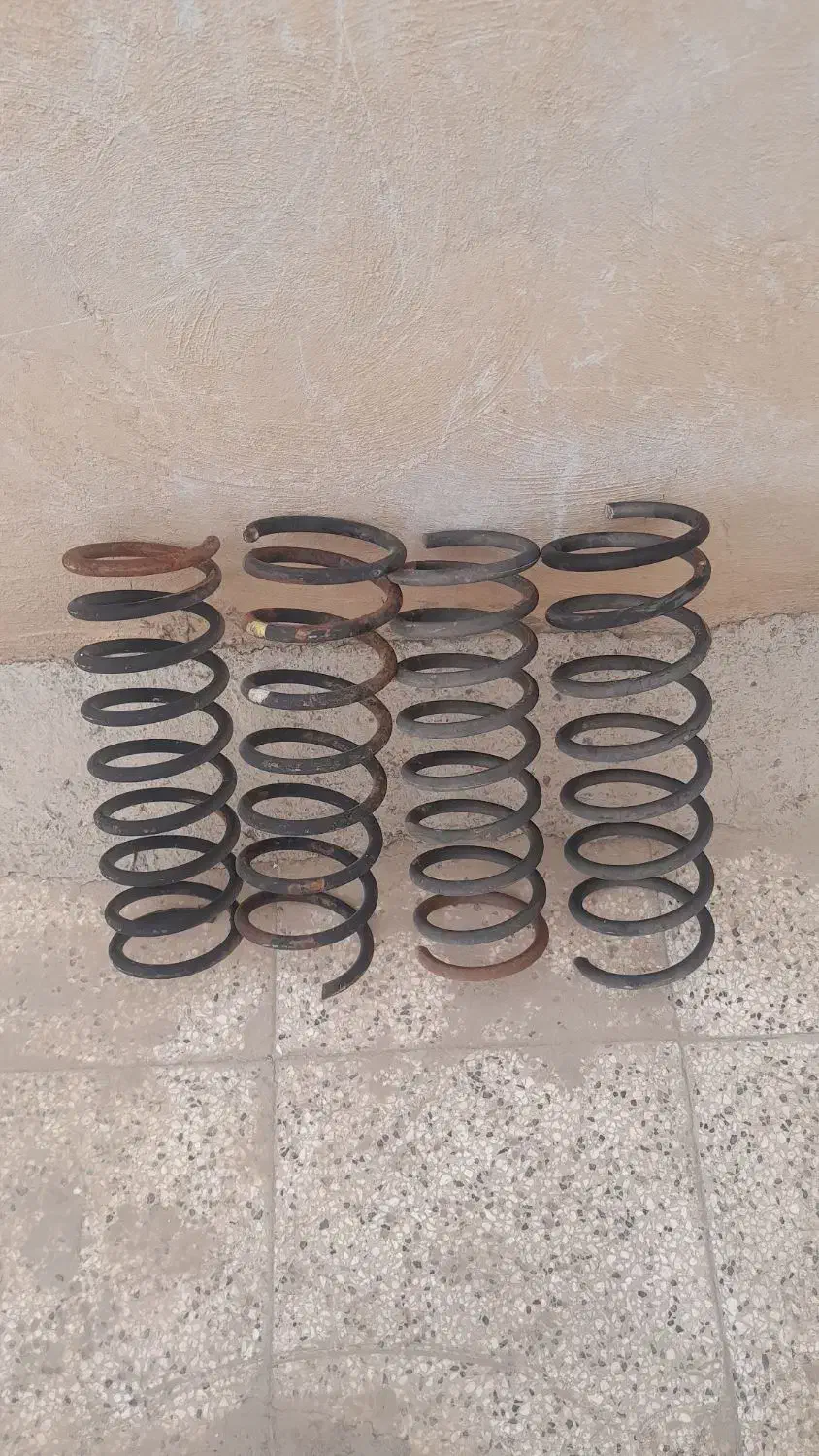 کمک فنر کف پوش|قطعات یدکی و لوازم جانبی|نیشابور, شهید بهشتی|دیوار