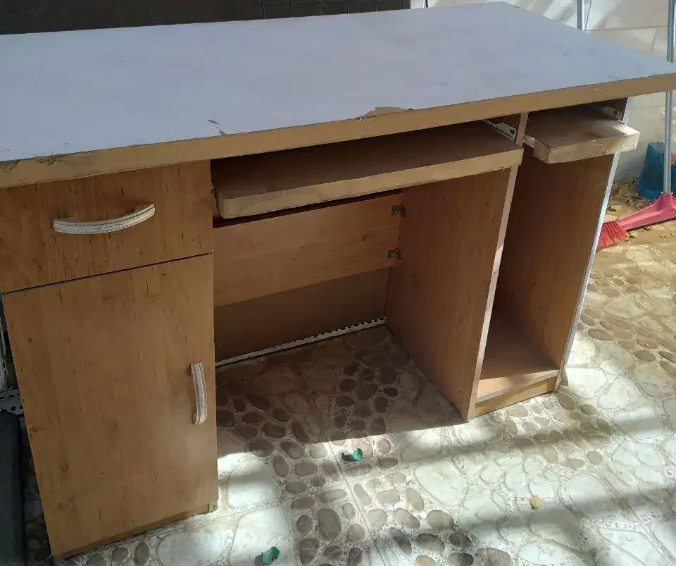 میز کامپیوتر|میز تحریر و کامپیوتر|یزد, |دیوار