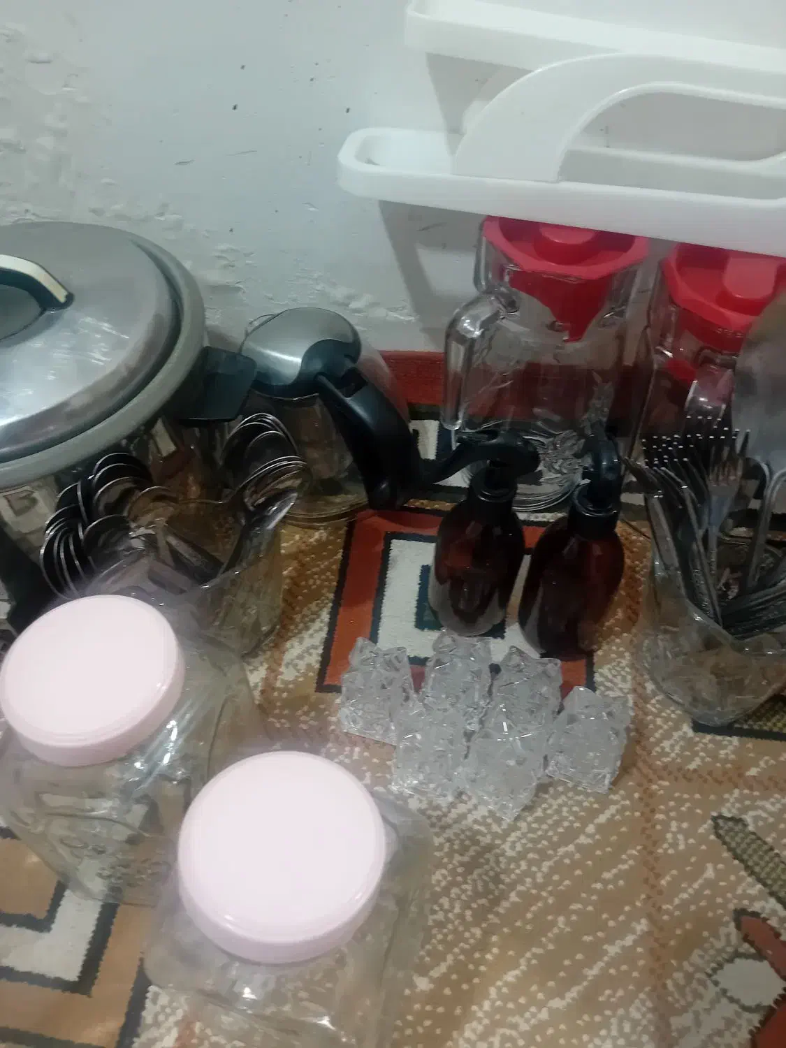 لوازم آشپزخانه و نگهداری|ظروف سرو و پذیرایی|ملارد, |دیوار