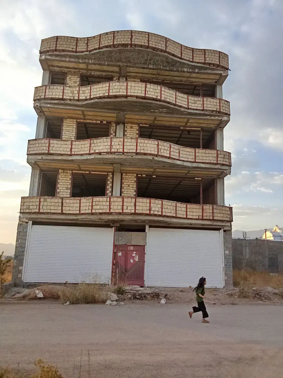 فروش خانه چهار طبقه نیمه|فروش آپارتمان|یاسوج, |دیوار