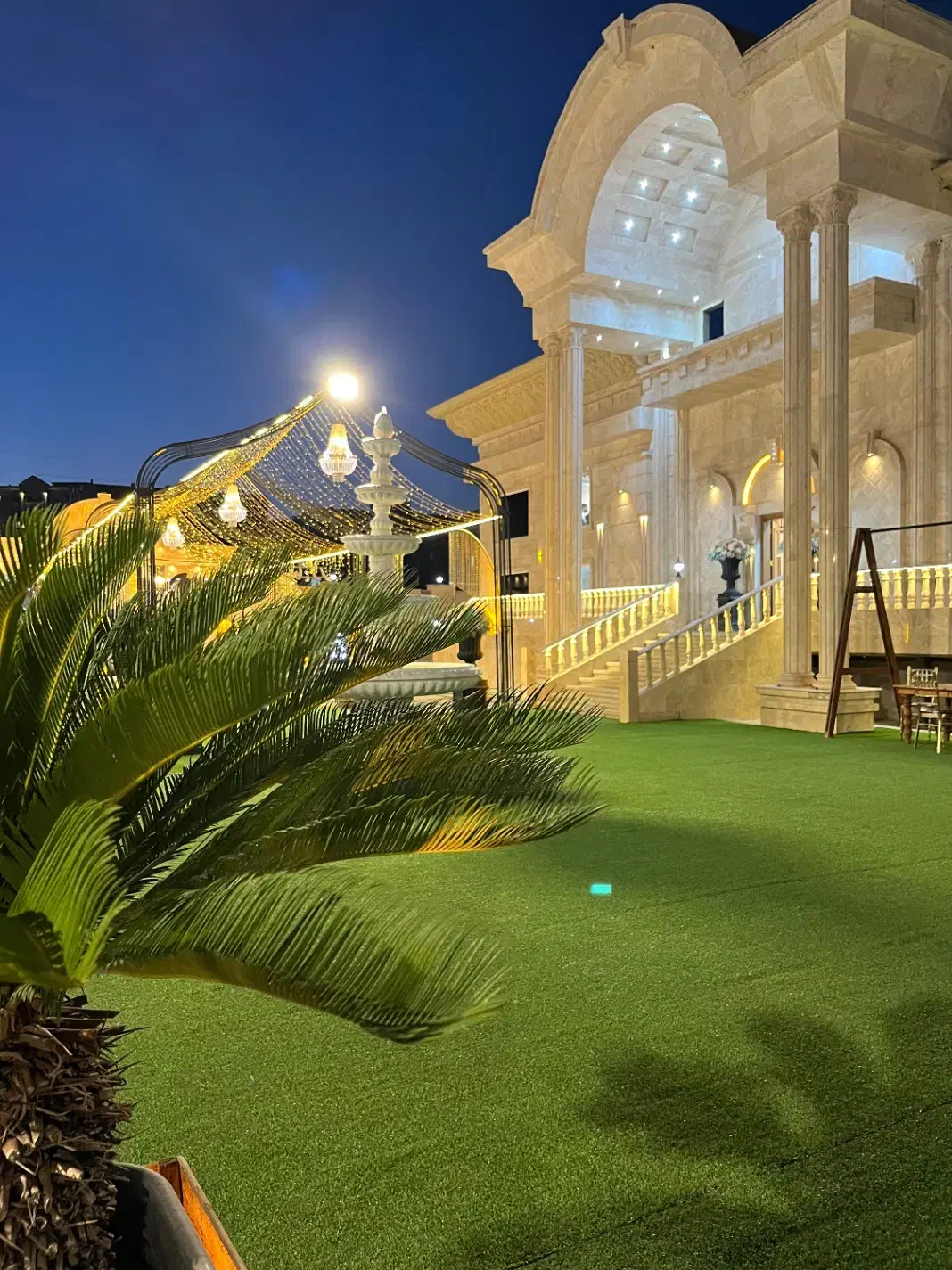 باغ تالار و عمارت مجلل عشق|خدمات پذیرایی، مراسم|فردیس, قریشی|دیوار