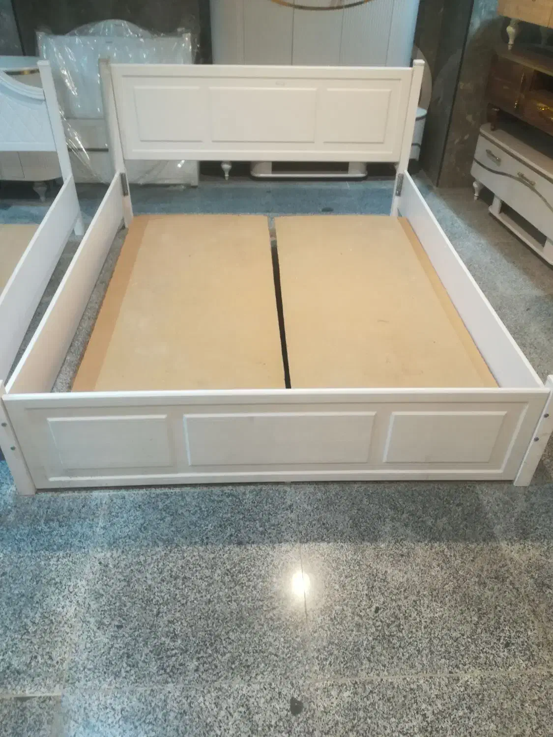 تخت خواب یک نفره و دو نفره|تخت و سرویس خواب|کرمان, |دیوار