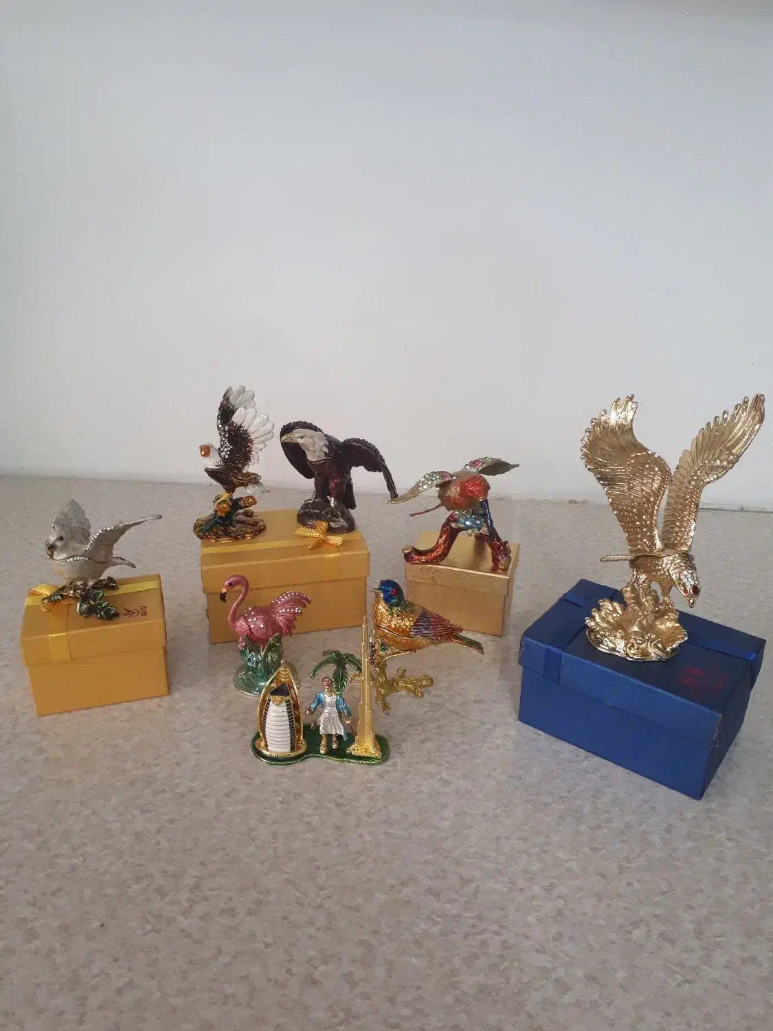 مجسمه یاجاجواهری|مجسمه، تندیس، ماکت|تبریز, |دیوار