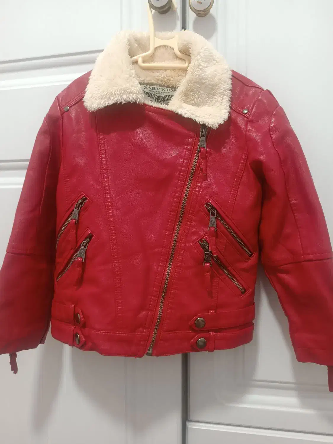 کت چرم زارا اصل|کفش و لباس بچه|ری, تقی آباد|دیوار