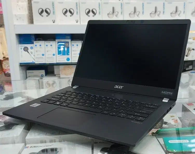 سه عدد لپ تاپ Lenovo و Acer در حد|رایانه همراه|بروجرد, |دیوار