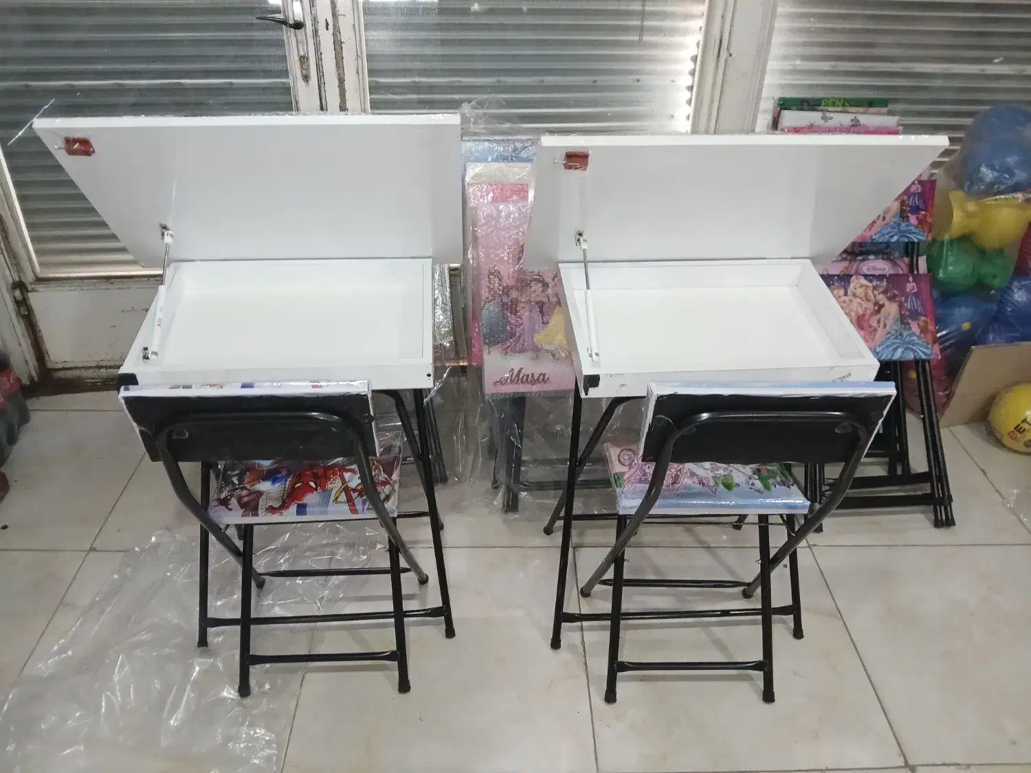 میز تحریر تاشو باکسدار میزتحریر تاشو باکسدار|میز تحریر و کامپیوتر|اردبیل, |دیوار