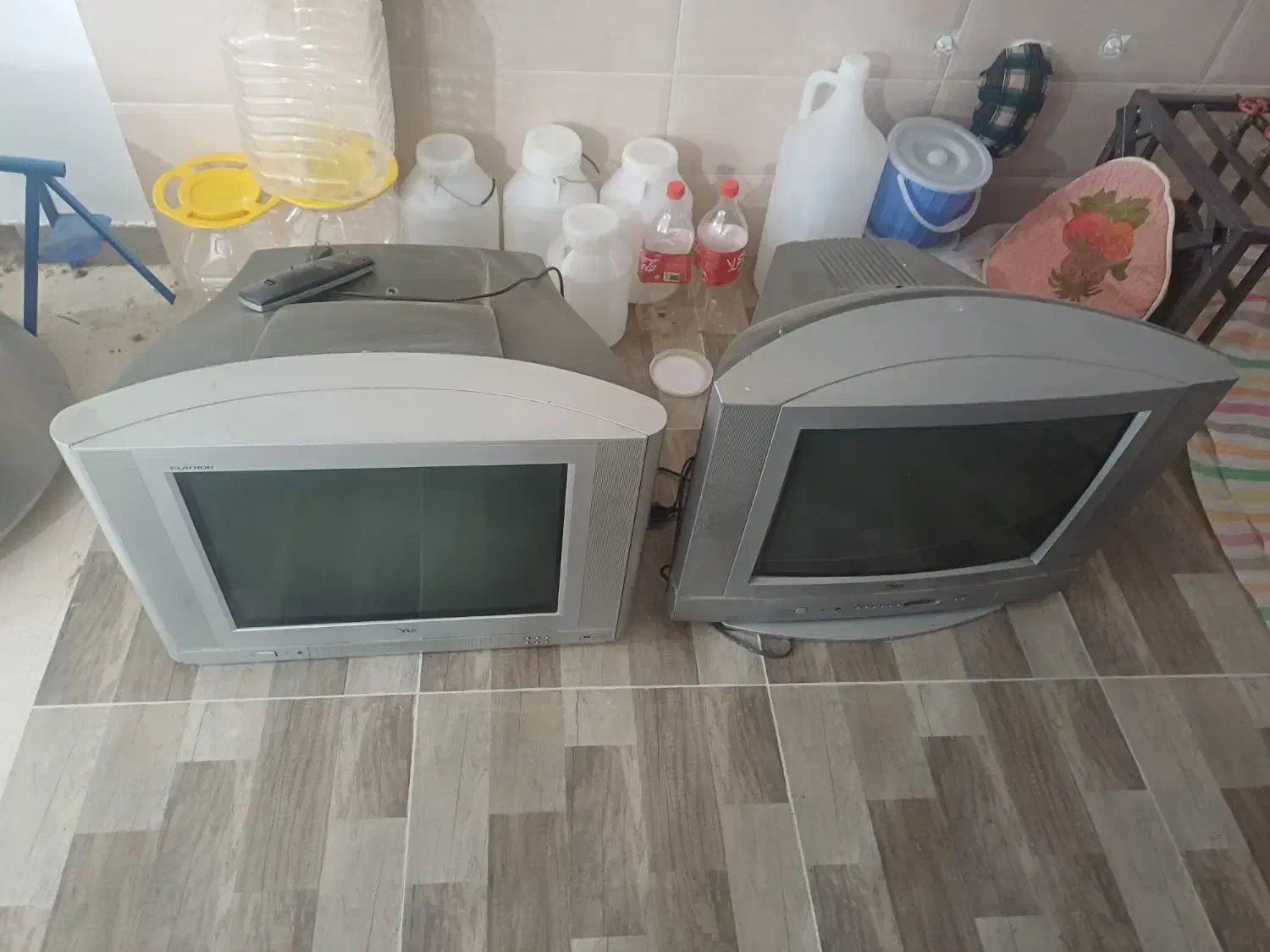 تلویزیون ۲۱ اینچ LG|تلویزیون و پروژکتور|ارومیه, |دیوار