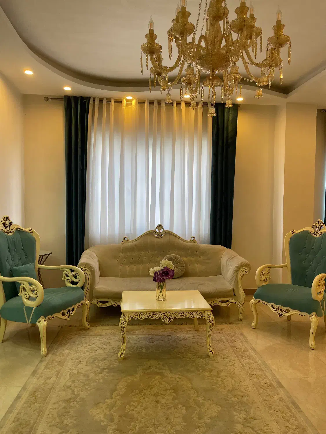 مبلمان|مبلمان خانگی و میز عسلی|رشت, دیلمان|دیوار