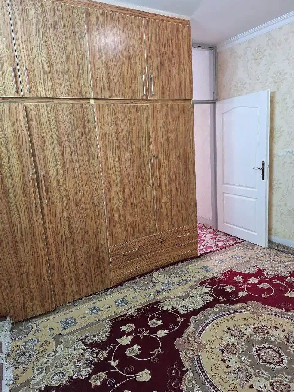 سویت اجاره ای روزانه وشبانه مبله . مجرد ومتاهل.|اجارهٔ کوتاه‌مدت آپارتمان و سوئیت|اصفهان, رحیم‌آباد|دیوار