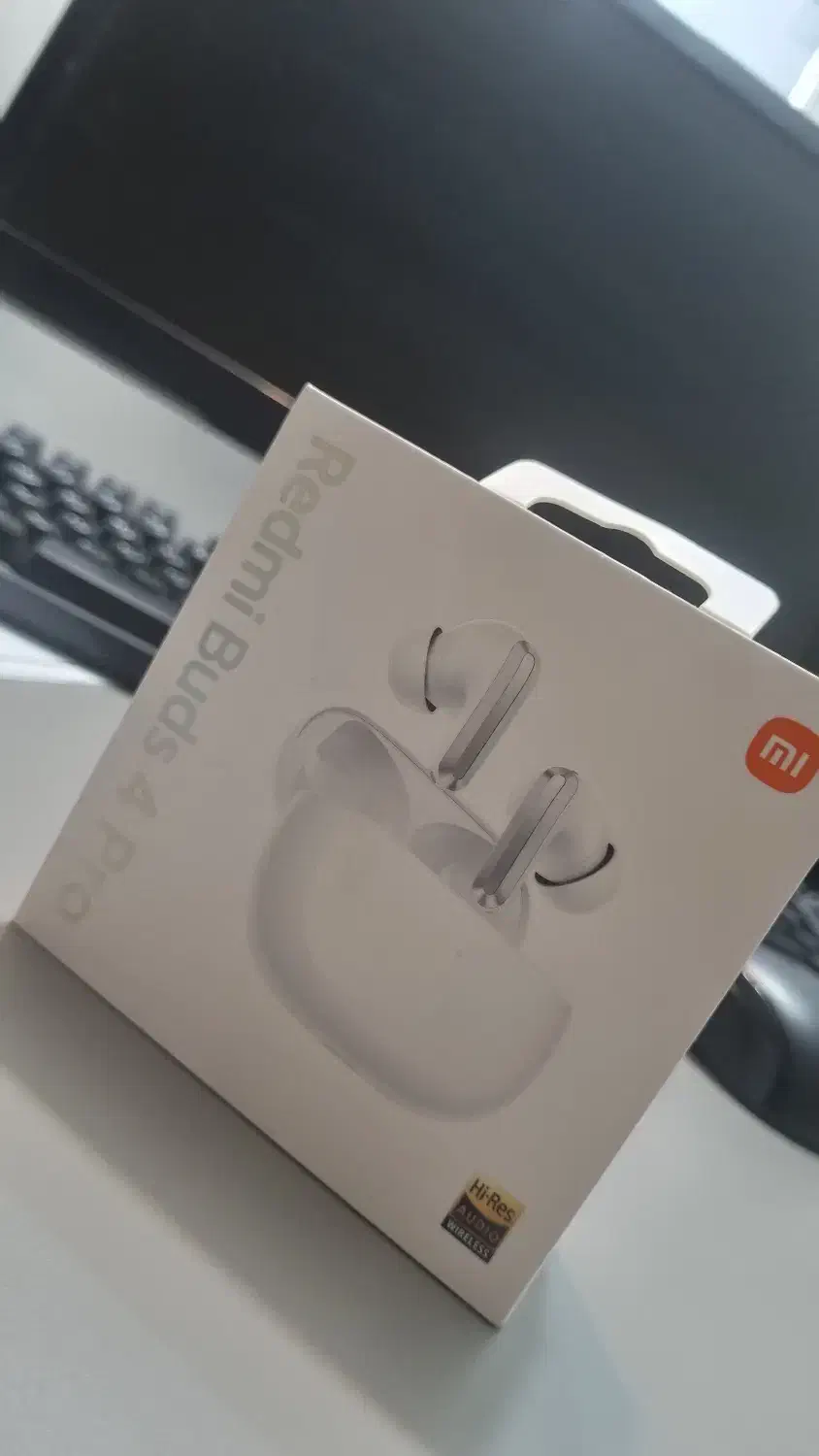 هندزفری buds 4 pro|لوازم جانبی موبایل و تبلت|تهران, دریان‌نو|دیوار