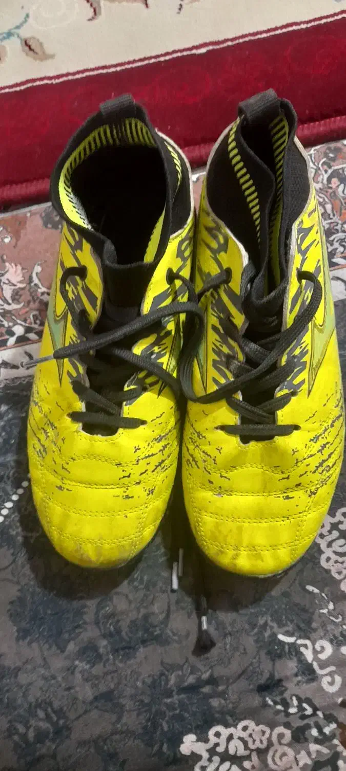 کفش فوتبال برای چمن|کیف، کفش، کمربند|آباده, |دیوار