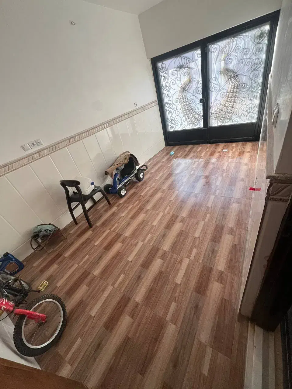 انباری|اجارهٔ مغازه و غرفه|قم, وادی السلام|دیوار