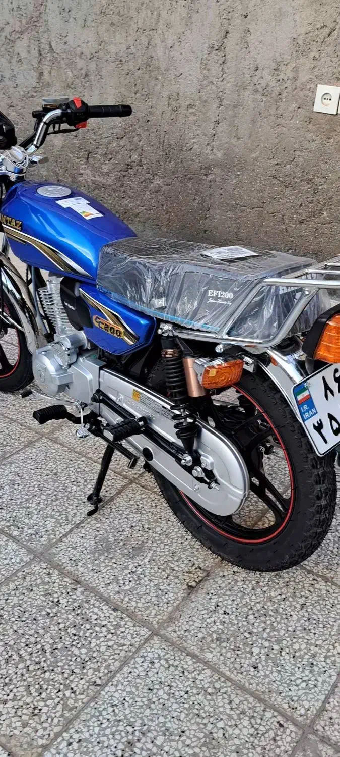 200همتاز|موتورسیکلت|فرح دشت, |دیوار