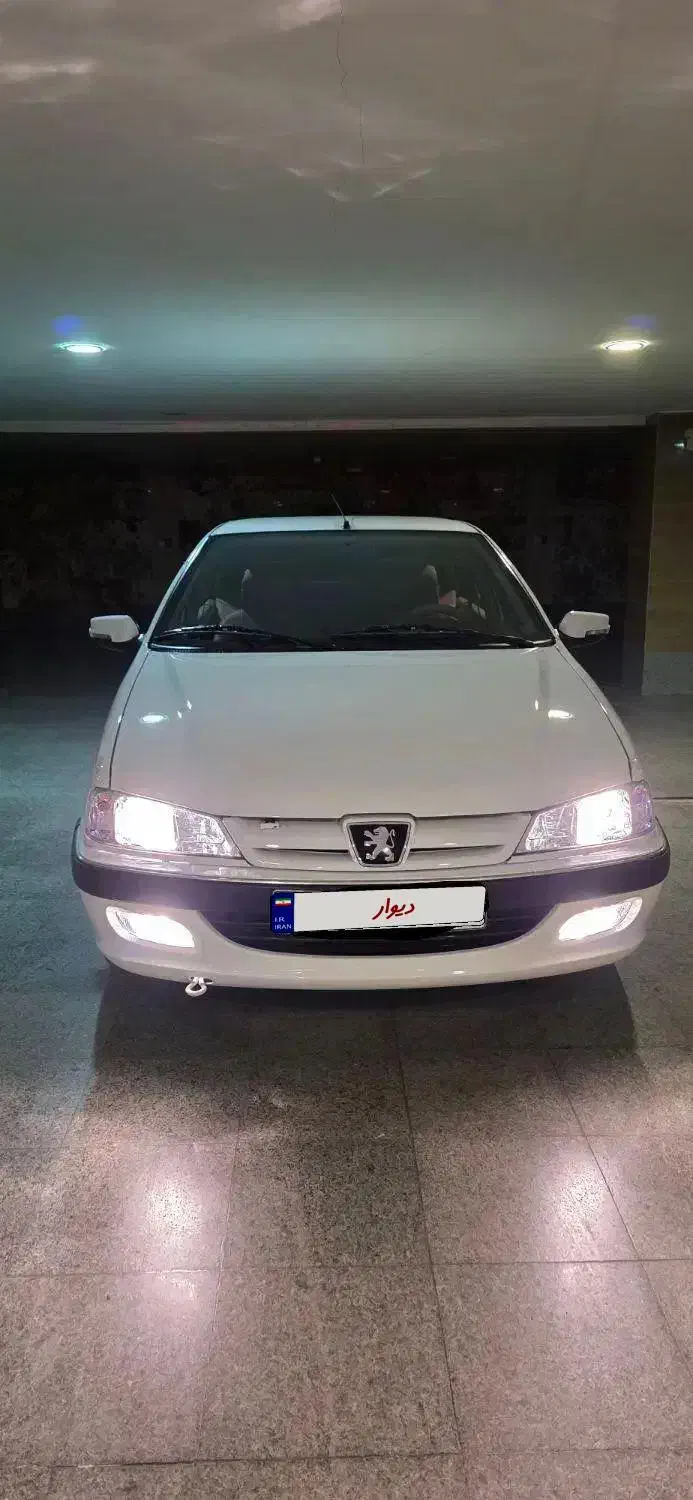 پژو پارس سفارشی ۱۴۰۲ سفید|خودرو سواری و وانت|اصفهان, جلفا|دیوار