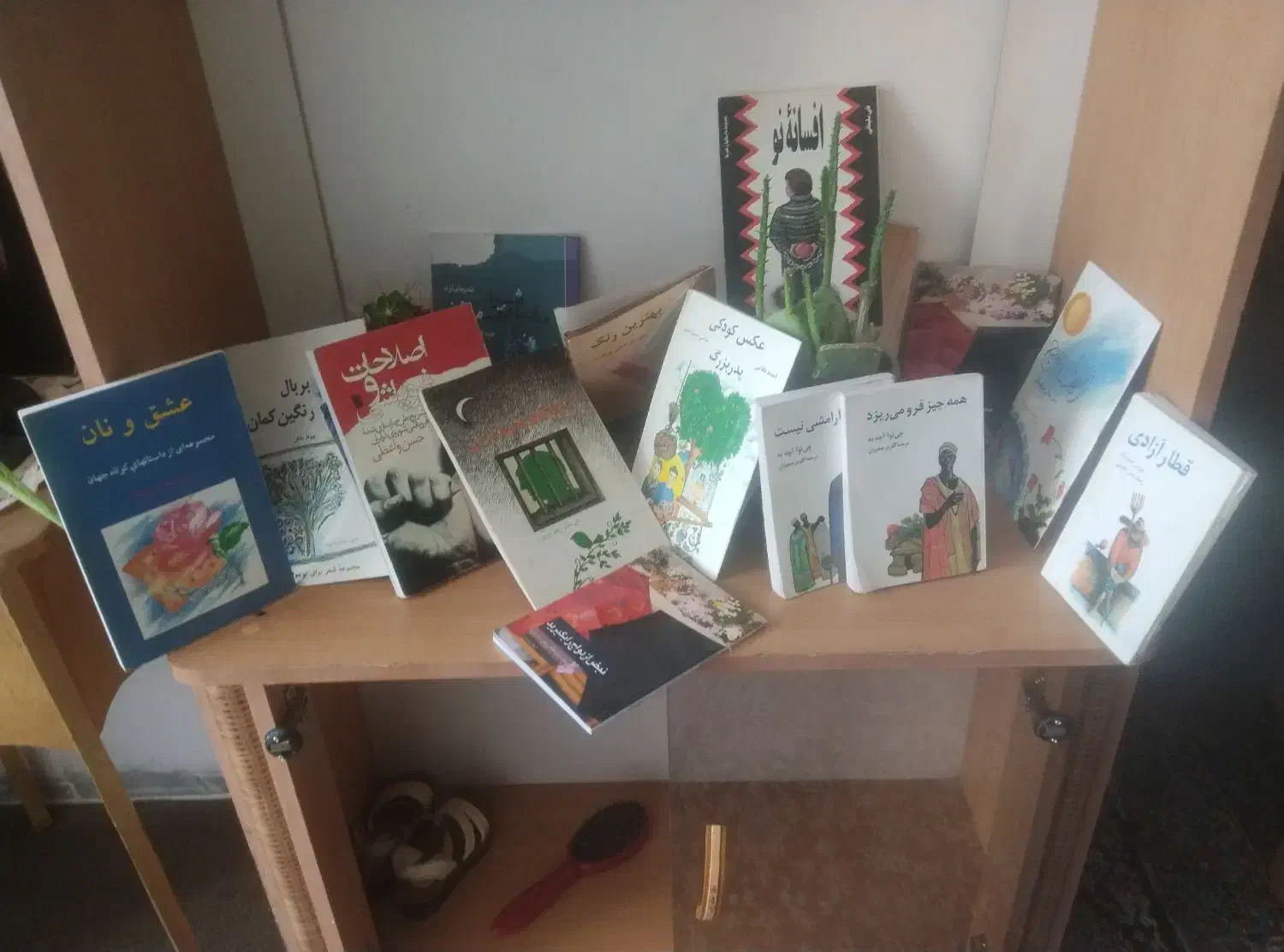 چندعددکتاب داستان بفروش میرسد|کتاب و مجله آموزشی|رفسنجان, |دیوار