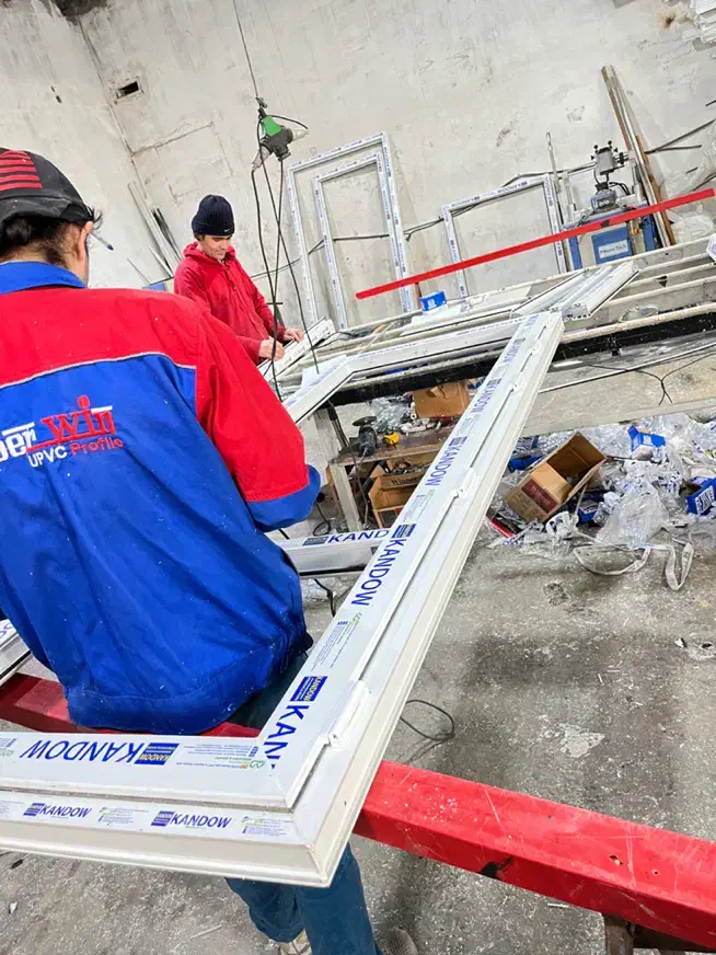 تعمیر، ریگلاژ و ساخت درب و پنجره دوجداره UPVC توری|خدمات پیشه و مهارت|تهران, زعفرانیه|دیوار