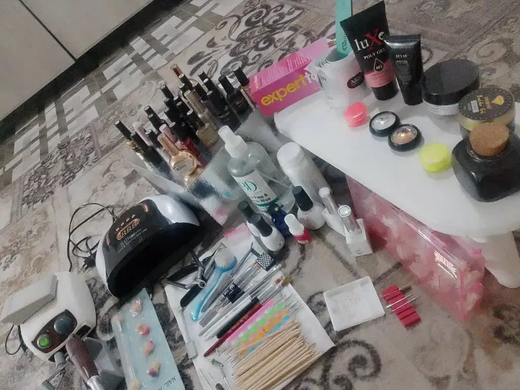 وسایل کاشت ناخن|آرایشی، بهداشتی، درمانی|دزفول, |دیوار