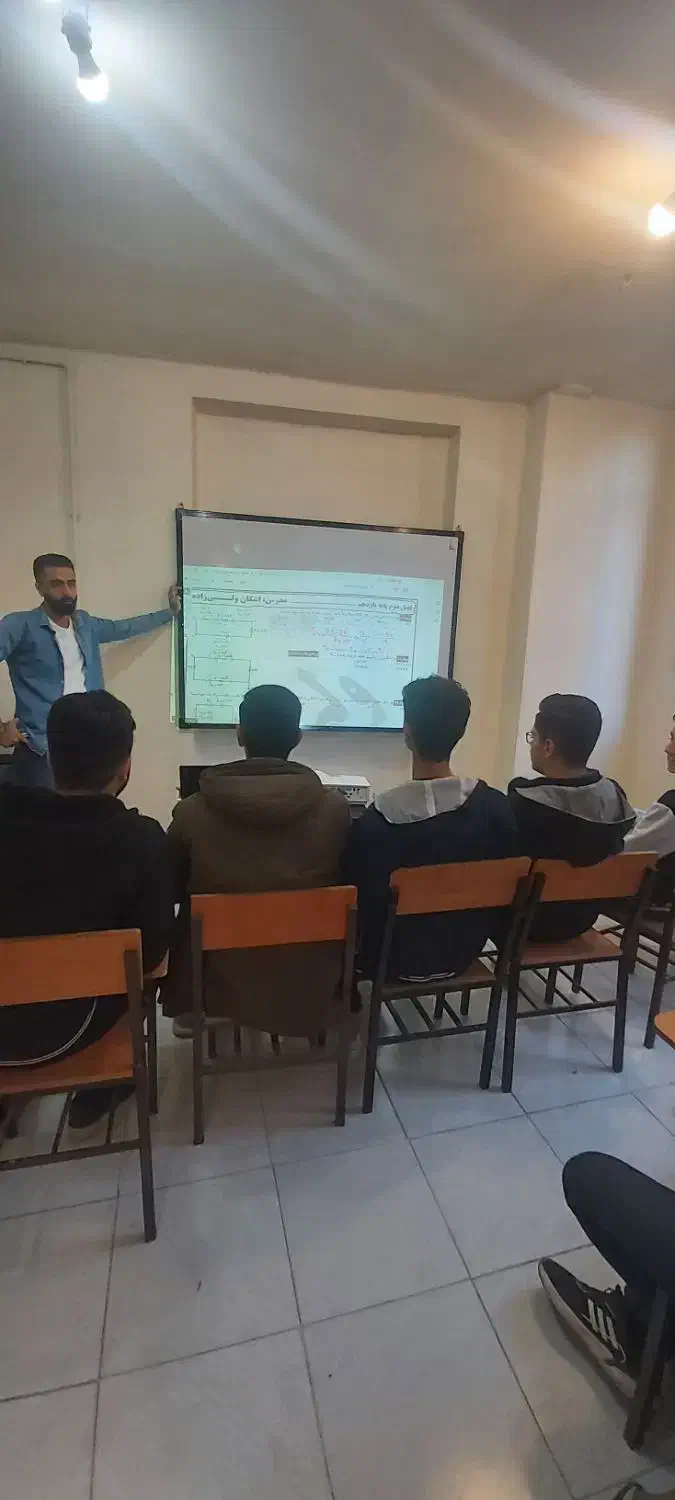 تدریس دروس مدرسه کلیه مقاطع در آموزشگاه مهراد|خدمات آموزشی|کرمانشاه, |دیوار