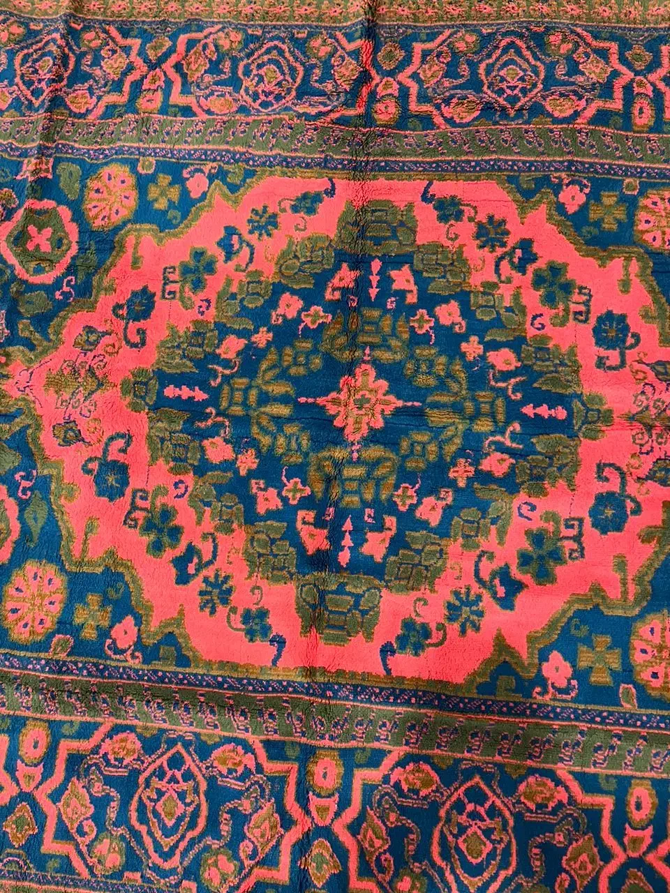 فرش فانتزی در حد نو|فرش|نسیم‌شهر, |دیوار