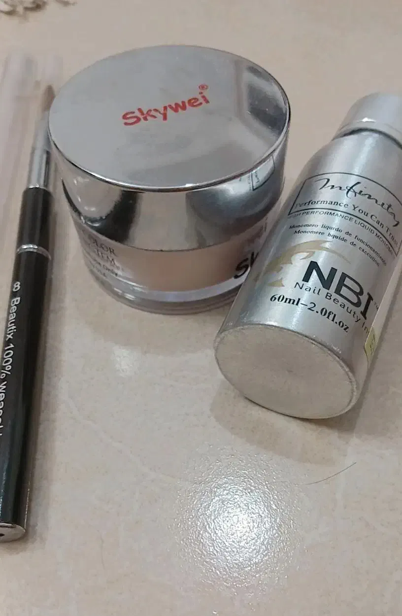 پودر وقلم کاشت ناخن کاری|آرایشی، بهداشتی، درمانی|خرم‌آباد, |دیوار