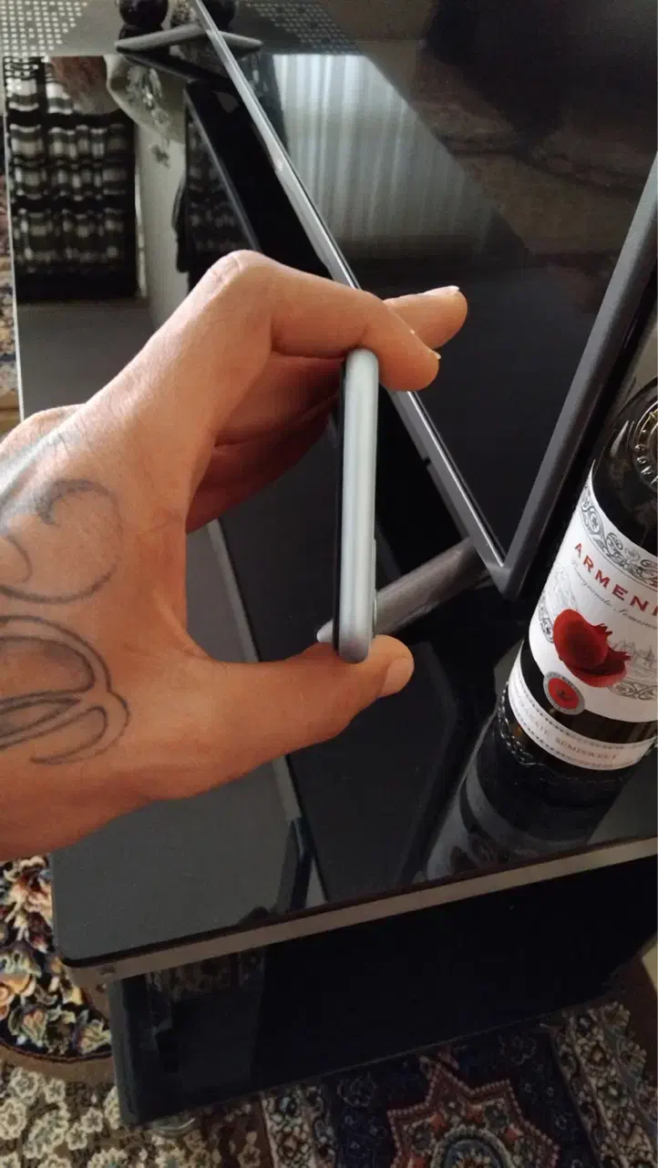 iPhone 11.  ایفون ۱۱|موبایل|اصفهان, باغ زیار|دیوار