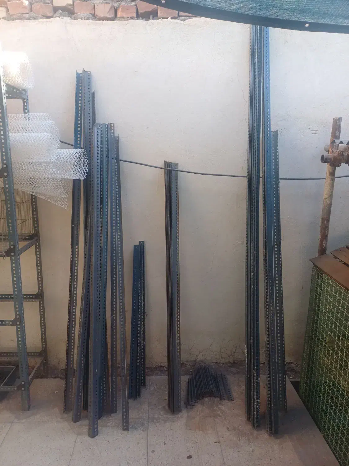 پایه قفسه|کتابخانه، شلف، قفسههای دیواری|کرمان, |دیوار