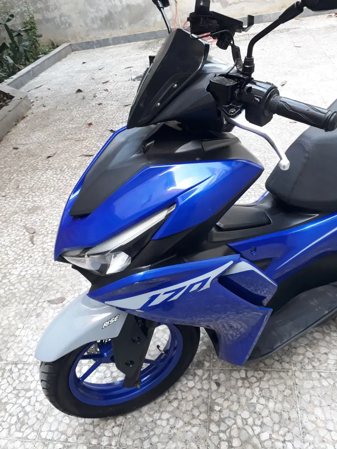 آیروکس ۱۷۰  کبیر موتور|موتورسیکلت|رشت, منظریه|دیوار