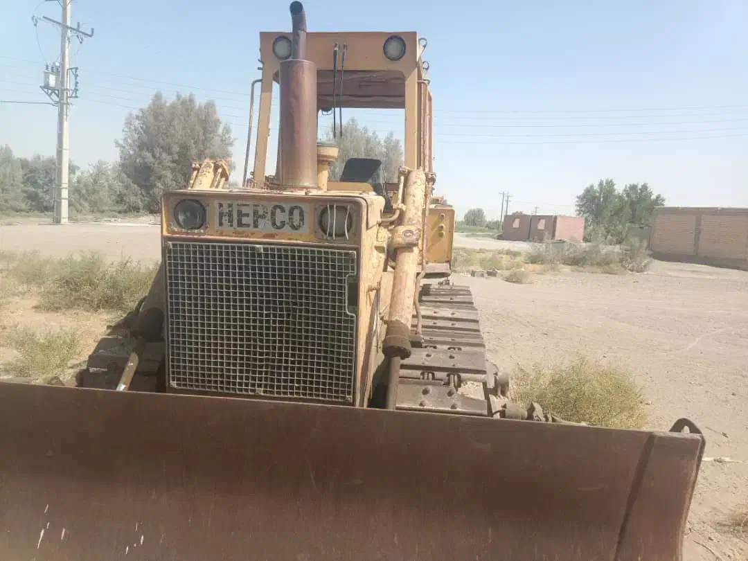 فروش بلدوزر|خودرو سنگین|قلعه گنج, |دیوار