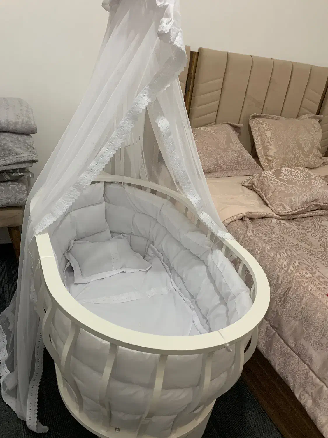 گهواره کودک|تخت و صندلی بچه|ارومیه, |دیوار