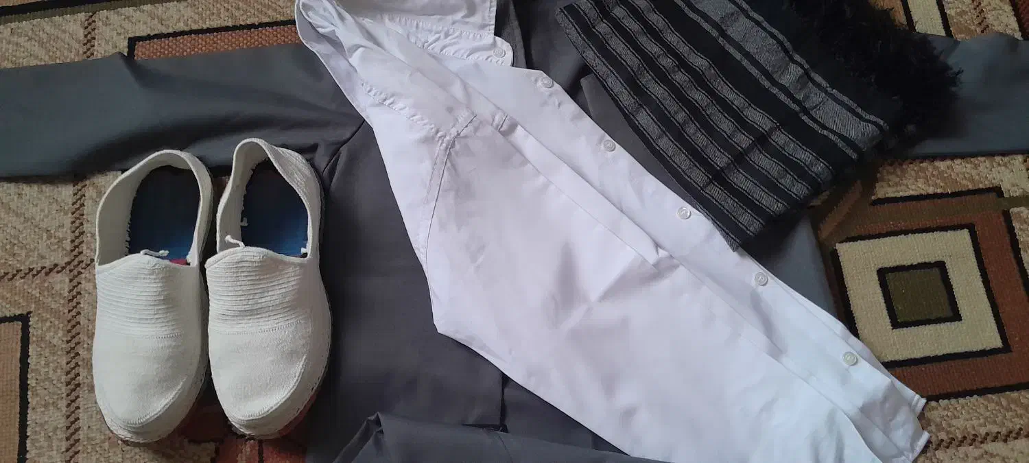 لباس کردی مردانه|لباس|رباطکریم, رباطکریم|دیوار