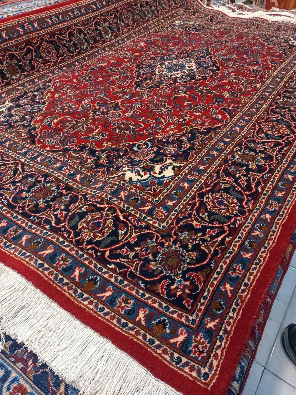 یک جفت (۲عدد) شش متره در حد نو|فرش|میانه, |دیوار