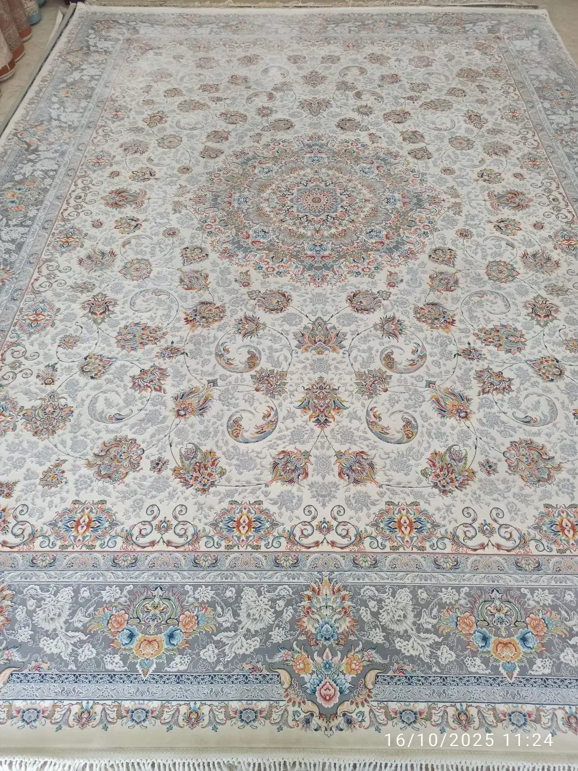 فرش کارکرده پرهام/برند تهران۱۲متری۱۲۰۰شانه(دو تخته|فرش|مشهد, حجاب (شهرک غرب)|دیوار