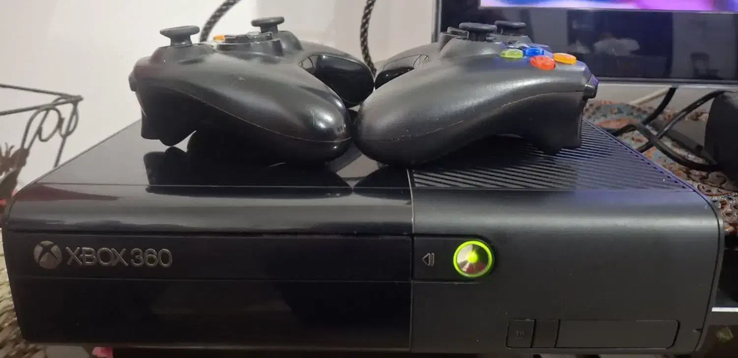 Xbox 360 super slim|کنسول، بازی ویدئویی و آنلاین|رشت, شهرک آیت الله منتظری|دیوار
