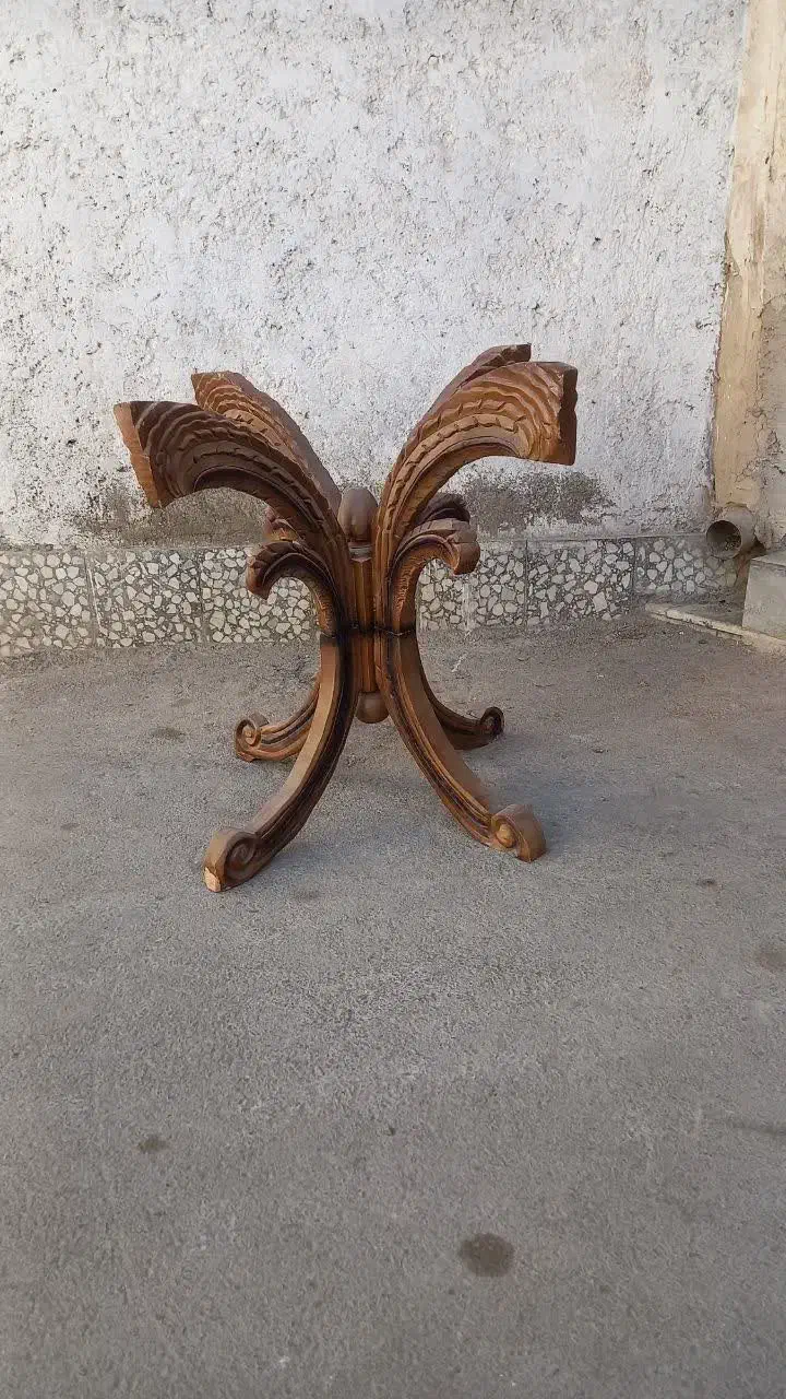 دو عدد پایه میز مناسب صبحانه یا ناهارخوری|میز و صندلی غذاخوری|اصفهان, بوستان ناژوان|دیوار