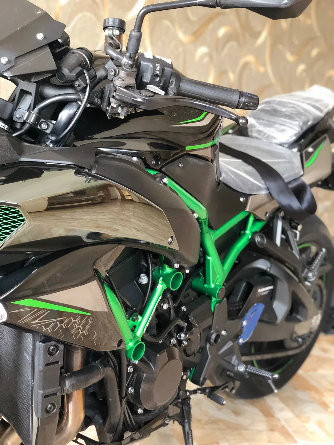 Kawasaki zh2 1000 turbo|موتورسیکلت|تهران, بوستان چیتگر|دیوار