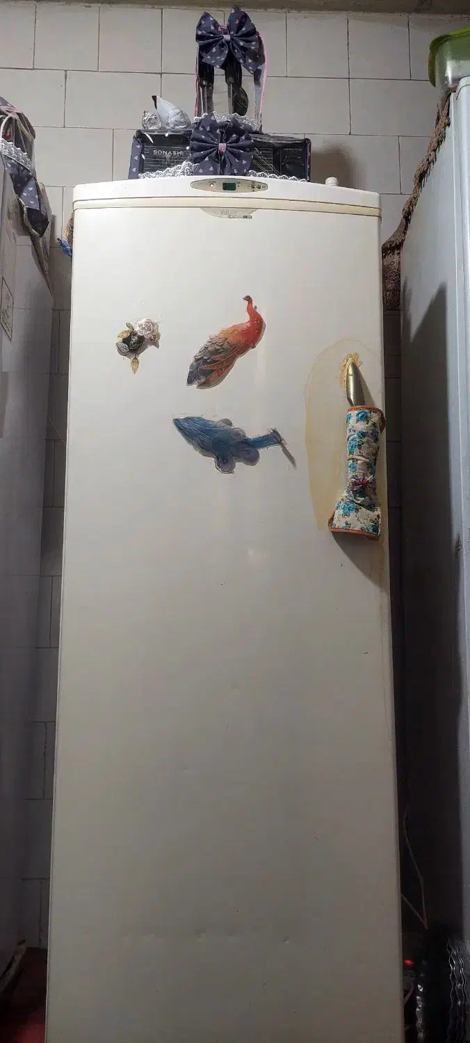 یخچال فریز میز تلویزیون|یخچال و فریزر|سراوان, |دیوار