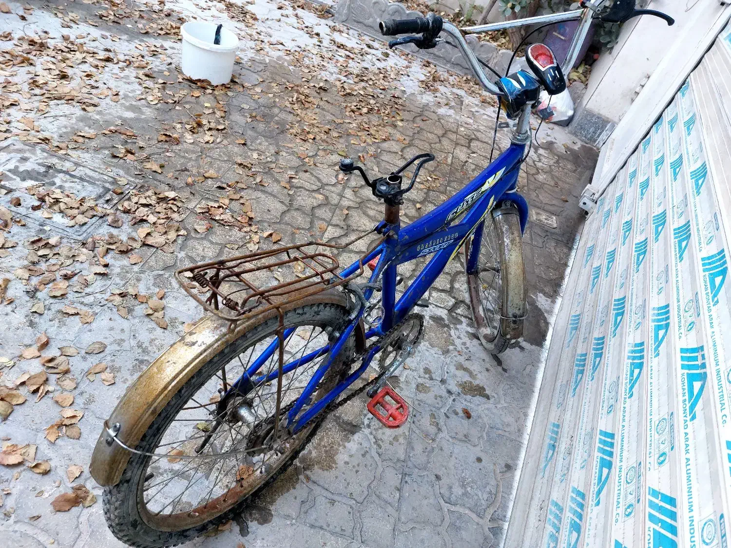 دوچرخه|دوچرخه، اسکیت، اسکوتر|مشهد, طرق|دیوار