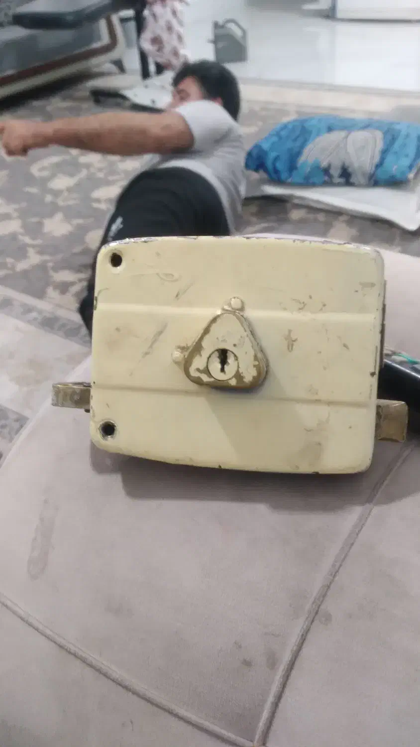 حراج|کلکسیون اشیاء عتیقه|نیشابور, شهید بهشتی|دیوار