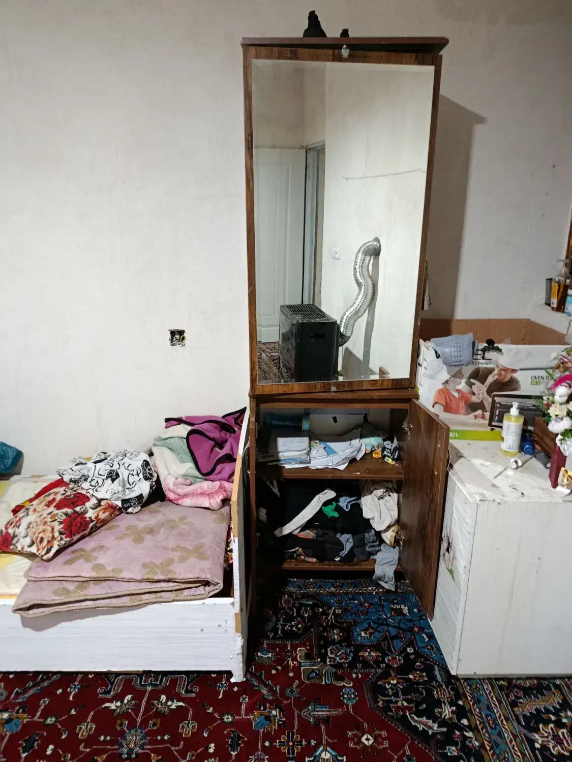 فروش لوازم خانگی دست دوم|فرش|یاسوج, |دیوار