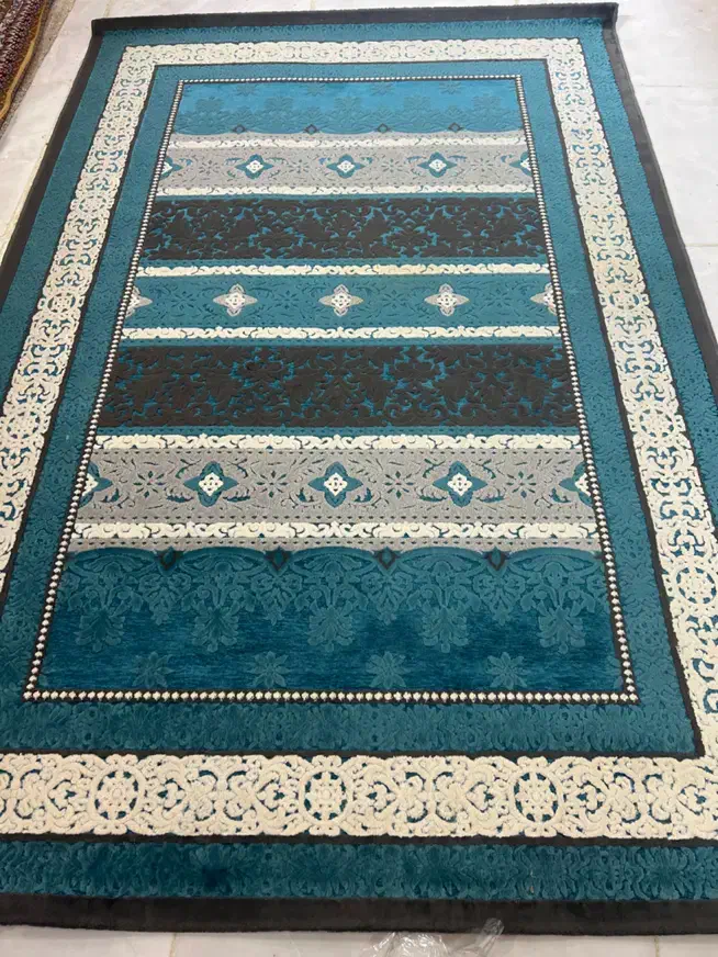 چن تا فرش در حد نو|فرش|اهواز, اهواز|دیوار