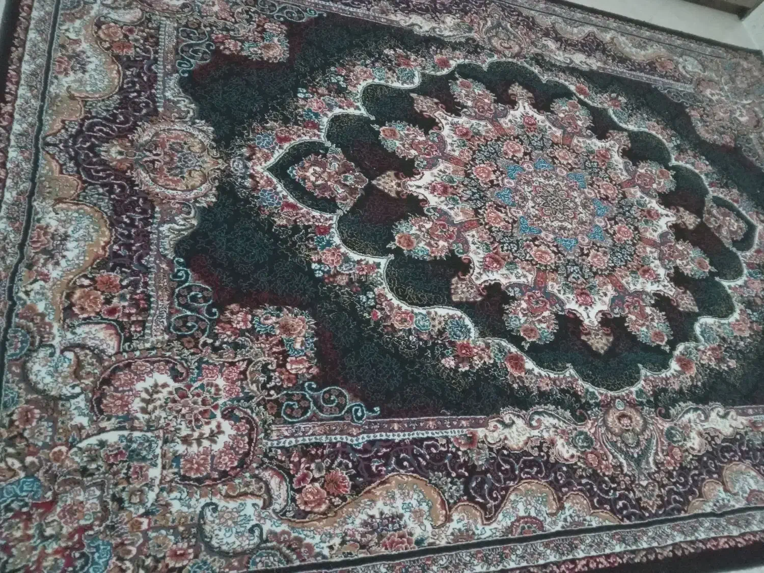 فرش ۶متری سالم|فرش|مشهد, دانشجو|دیوار